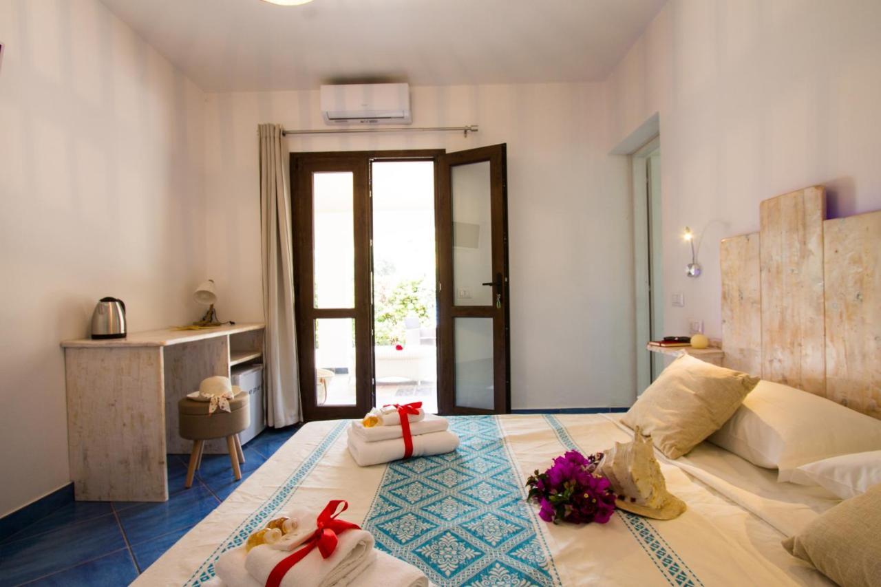 Suites Voce Del Mare Tertenìa 外观 照片