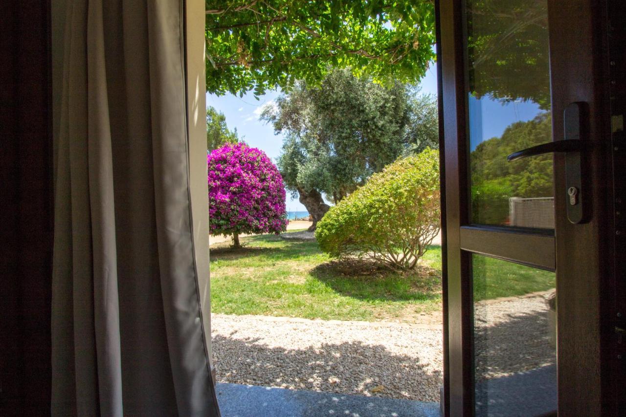 Suites Voce Del Mare Tertenìa 外观 照片